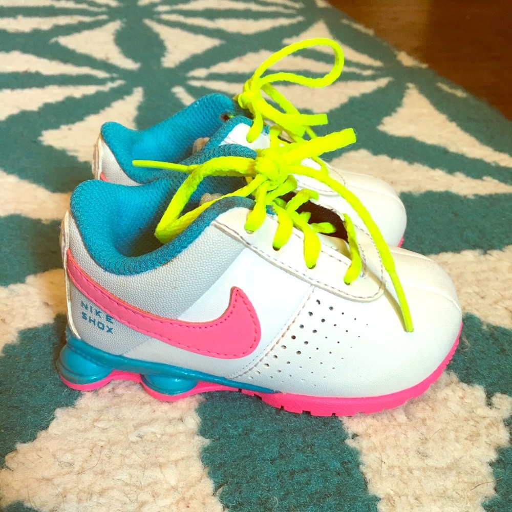 Infant/toddler Nike Shox Sneakers